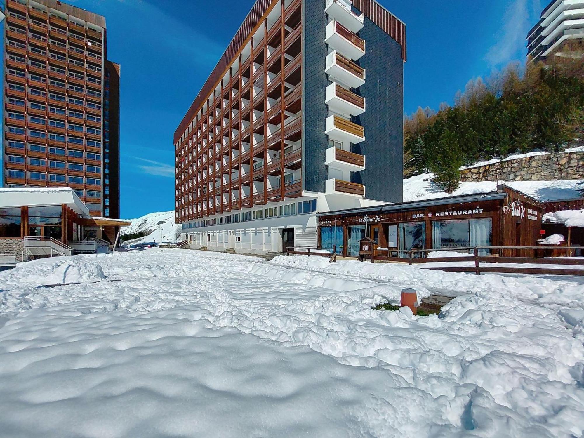 Apartment Les Lauzes D25 By Interhome Сен-Мартен-дьо-Белвил Екстериор снимка